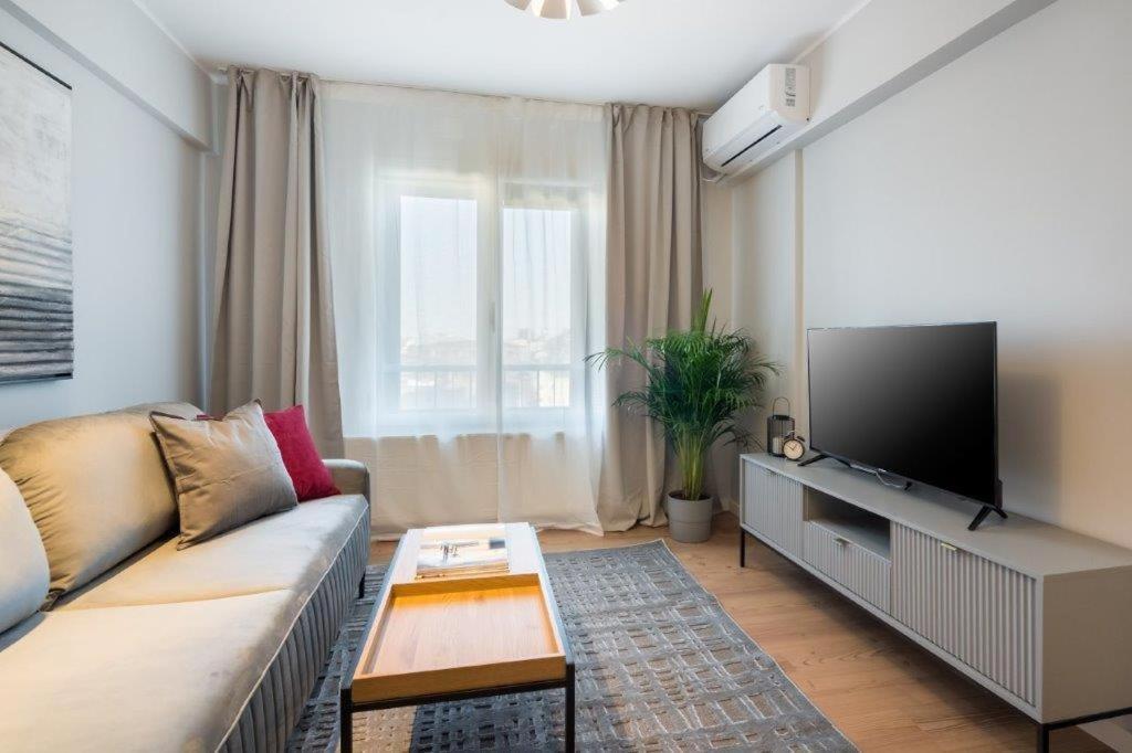 Downtown Modern - 2Br Apartment Бухарест Экстерьер фото