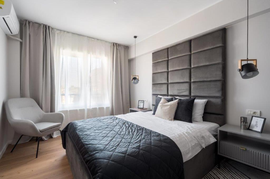 Downtown Modern - 2Br Apartment Бухарест Экстерьер фото