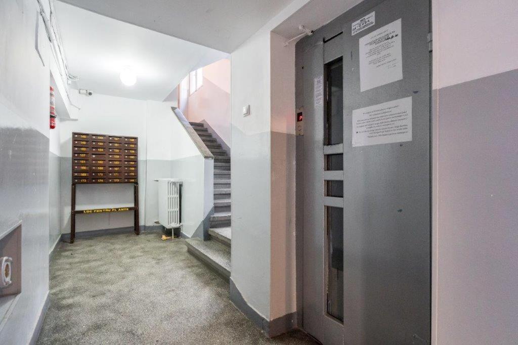 Downtown Modern - 2Br Apartment Бухарест Экстерьер фото